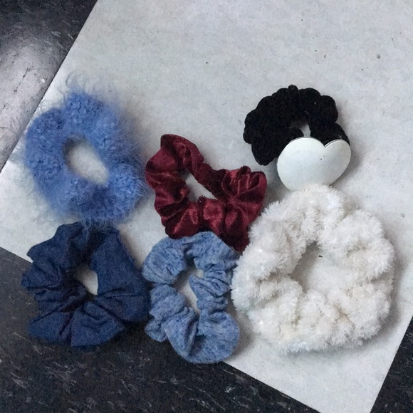 Scrunchie bundle - Picture 1 of 1